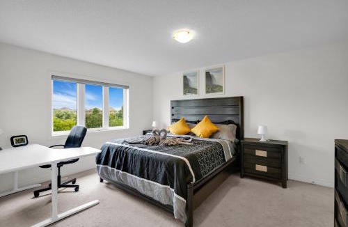 Brampton House | Spacious Family Friendly Vacation home