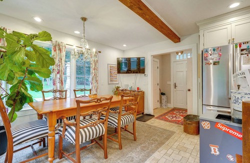 Weston House | Spacious Family Home in Weston: Yard + Patio