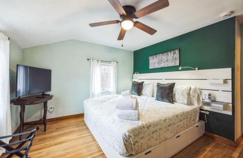 Level Green House | Spacious Family Home with Parking and Backyard