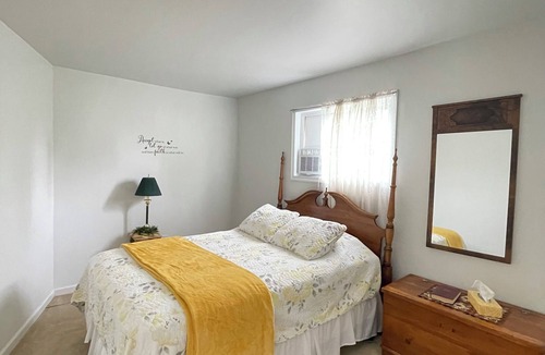 Loysville House | Spacious get-away on the out-skirts of town