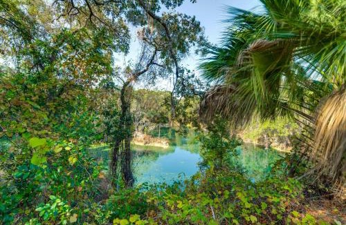 Hernando House | Spacious Hernando Home: Community Pool + Lake!