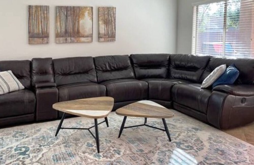Crossriver House | Spacious home w/huge backyard. Pet friendly!
