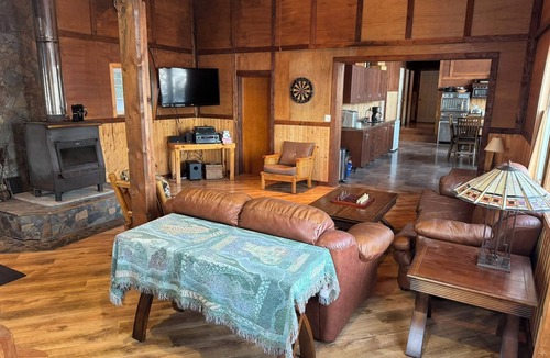Nairn Centre Cottage | Spacious Lake Panache Island Retreat. Large Private Dock, Sauna & Amazing Views