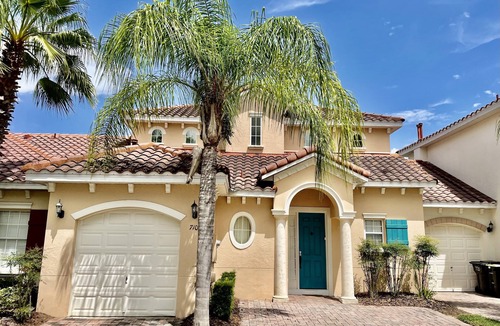 Tuscan Hills House | SPACIOUS, LOVELY THEMED HOME NEAR DISNEY
