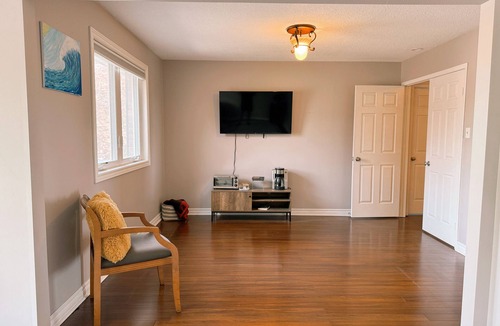 York Regional Municipality House | Spacious Newmarket Home With Everything U Need