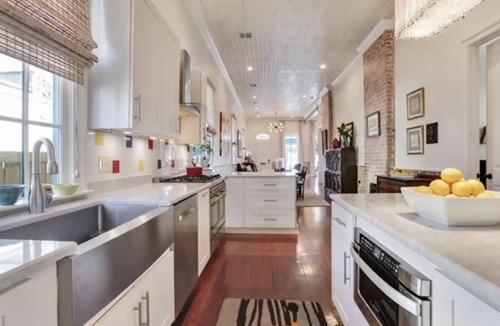 Bywater House | SPACIOUS Victorian One Mile to French Quarter Sleeps 6