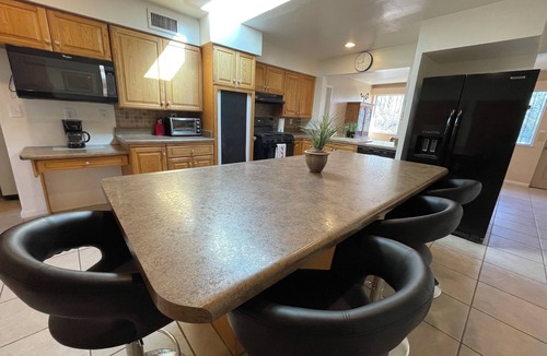 Bear Canyon Hills House | Spectacular Mountain Views 2 Kitchens Sleeps 14 Tucson Foothills