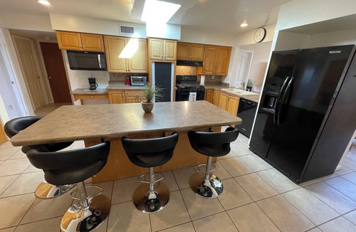 Bear Canyon Hills House | Spectacular Mountain Views 2 Kitchens Sleeps 14 Tucson Foothills