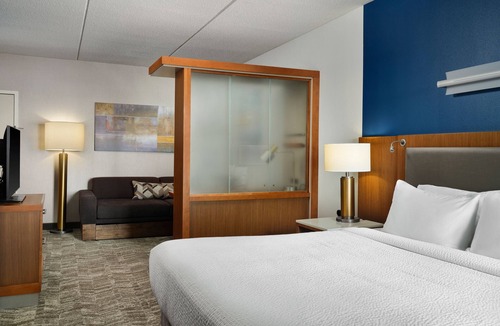 Mount Lebanon Hotel | Springhill Suites by Marriott Pittsburgh Mt. Lebanon