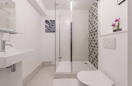 Quartier de la Monnaie Apartment | St Germain - Quartier latin : lovely flat for 2