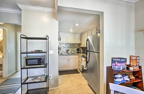 St. Pete Beach Apartment | St. Pete Condo: Walking Distance to Beach!