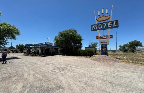 Seligman Hotel | Stagecoach 66 Motel by Capital O