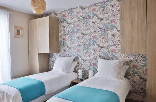 Les Puces de Saint-Ouen Apartment | STARRY in SO, free parking, JO: free ticket pass