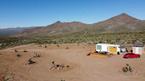 Meadview House | Starwalk Luxury Off Grid Sky Walk by Grand Canyon