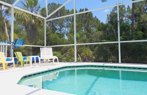 Lindfields House | Stay for Free? Contact Us for Details! 6 Miles to Disney+Heated & Secluded Pool