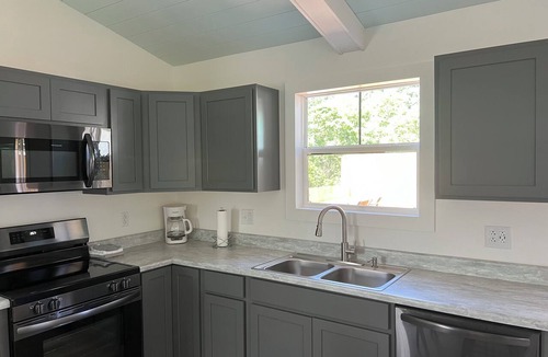 Ohiopyle Apartment | Stay, play and relax in Ohiopyle, PA, Hot tub, Pool table, GAP, Arcade Game