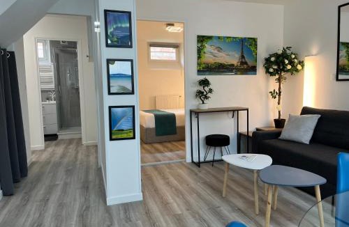 Croissy-Beaubourg Apartment | Stay & Smile Croissy, 2 parkings