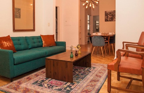 Sutton Place House | Stay Together in Style – 5BR Family Townhome!
