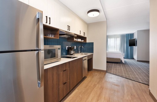 South Hills Hotel | Staybridge Suites Pittsburgh Airport by IHG