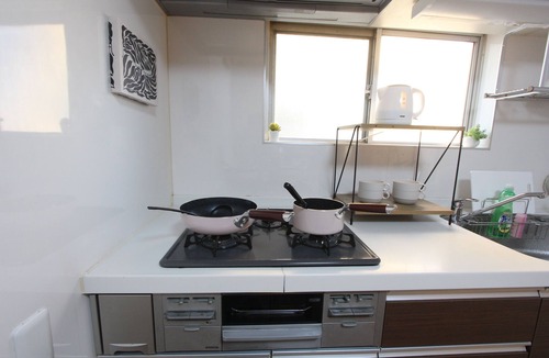 Nakano Apartment | Step Out to Metro & Local Eats - Nakano-Honmachi Gem (33)