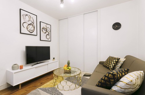 Saint-Victor Apartment | Steps from La Seine - Lovely Latin Quarter 1BR