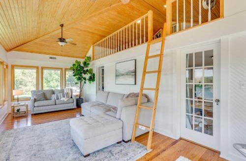 Dauphin House | Steps to Susquehanna River: Hot Tub Hideaway!
