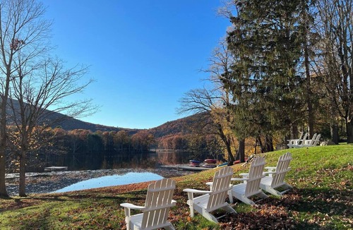 Pine Plains House | Stissing Lake House | Hudson Valley Lake Front