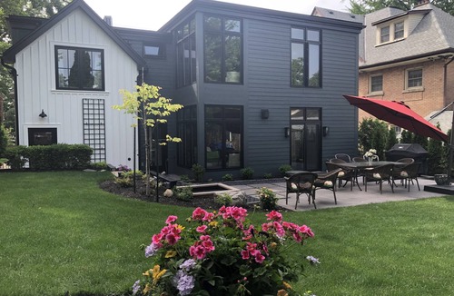 Stratford Apartment | Stone's Throw Stratford - The Loftnn