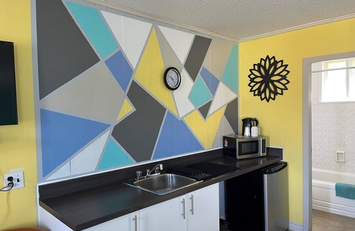 Southampton Hotel | Stop 21 Motel