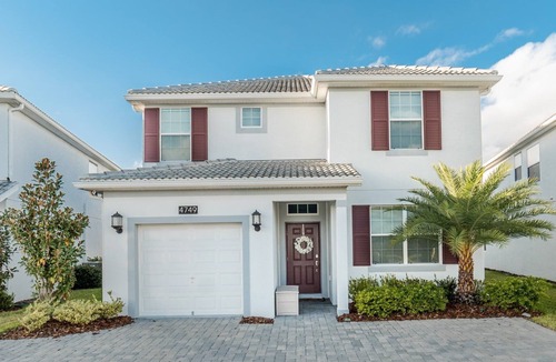 Kissimmee House | Storey Lake Resort 5 Bedroom Private Pool Home