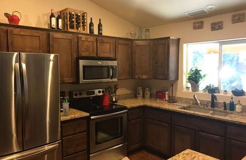 Strawberry Cabin | Strawberry Bliss with Hot Tub & Fully Fenced Yard