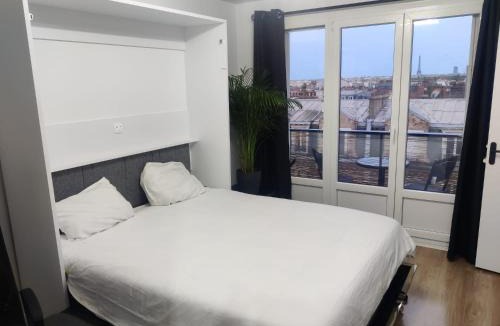 Puteaux Apartment | Studio 25m2 - lumineux et bien équipé