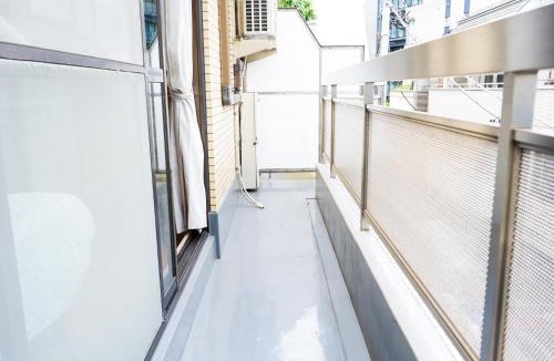 Tomigaya Apartment | Studio aoi 301
