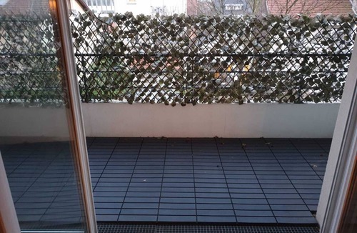 Rosny-sous-Bois Apartment | Studio Apartment 'Proche Rer E' with Balcony
