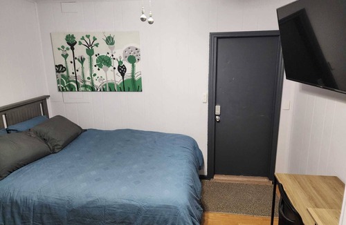 Carrollwood Apartment | Studio Apartment in a quiet neighborhood
