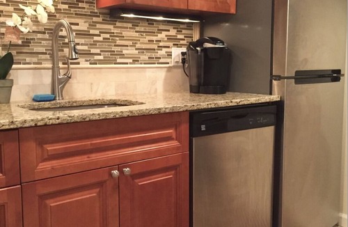 Weehawken Apartment | Studio Apartment Minutes Away from Times Square