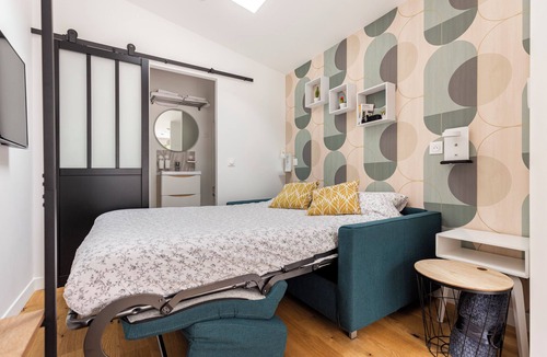 Bry-sur-Marne Apartment | Studio close to all amenities.