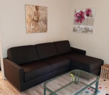 Vanves Apartment | Studio Cosy avec terrasse face au parc des expositions
