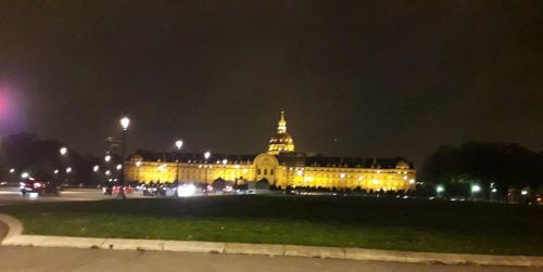Quartier de la Roquette Bed & Breakfast | Studio Cosy
