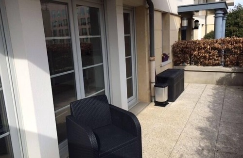 Montevrain Apartment | Studio DISNEYLAND PARIS -Terrace