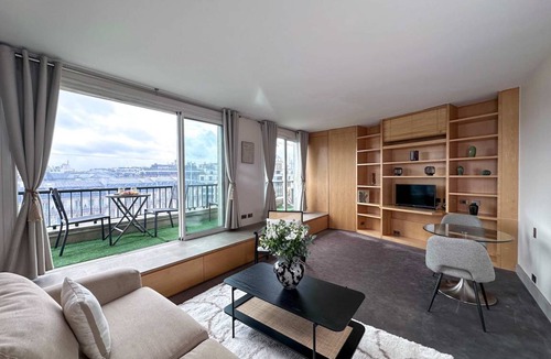 Faubourg-du-Roule Apartment | Studio flat ∙ 3 guests