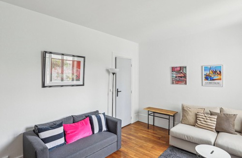 Quartier de l'Ecole-Militaire Apartment | Studio rue Monsieur 2FL - Invalides by B'Your Home