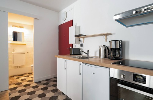 Notre-Dame-des-Champs Apartment | Studio Trouin - Welkeys