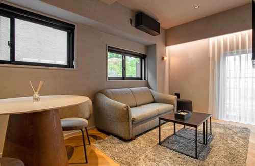 Minamiazabu Apartment | STUMP SA THE LIVRE Hiroo Roppongi