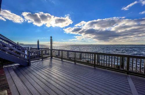 North Ocean City House | Stunning 2BR/2BA Bayfront Retreat