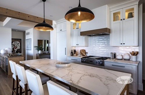 Thornbury House | Stunning 4 bed 5 bath home on Georgian Bay in Thornbury