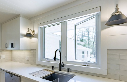 Muskoka Lakes Cottage | Stunning 5 bed 5 bath cottage on Lake Rosseau