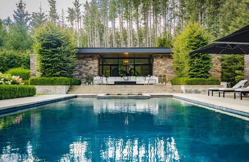 Caledon House | Stunning 6 bed 5 bath estate on 65 acres with Pool, Hot Tub and Tennis Court!