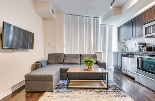 Fort York Condo | *Stunning DT Waterfront Suite- Welcome Long Stay