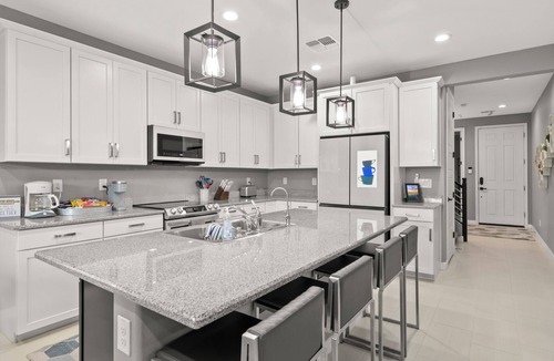 Maricopa House | Stunning Modern Home w/Beautiful Saltwater Pool and Many Amenities.